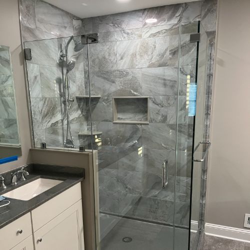 Frameless Door Panel and Return Clips  Image